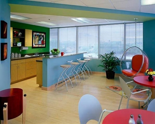 Modern Breakroom for Employee Wellbeing